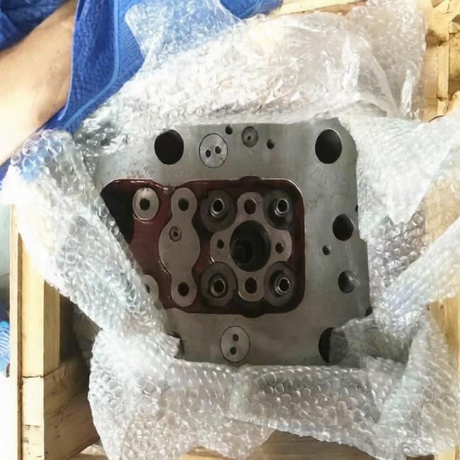 YANMAR DAIHATSU Silk20 Silk28 Marine Spare Parts / Auxiliary Engine Cylinder Head